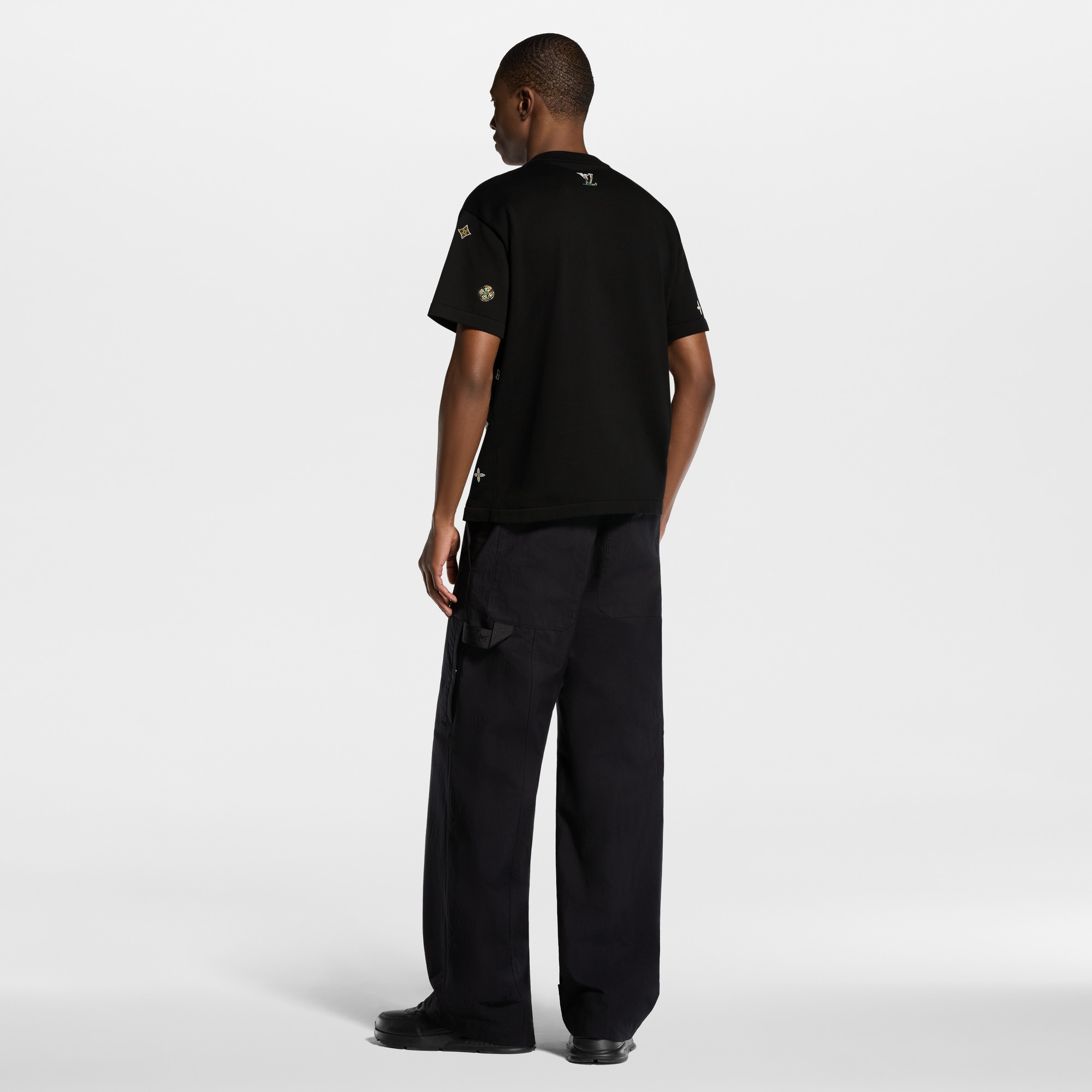 Embellished Short-Sleeved Crewneck - Ready-to-Wear | LOUIS VUITTON